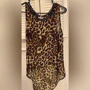 Leopard print, high low top